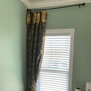 Custom drapes (multicolor)